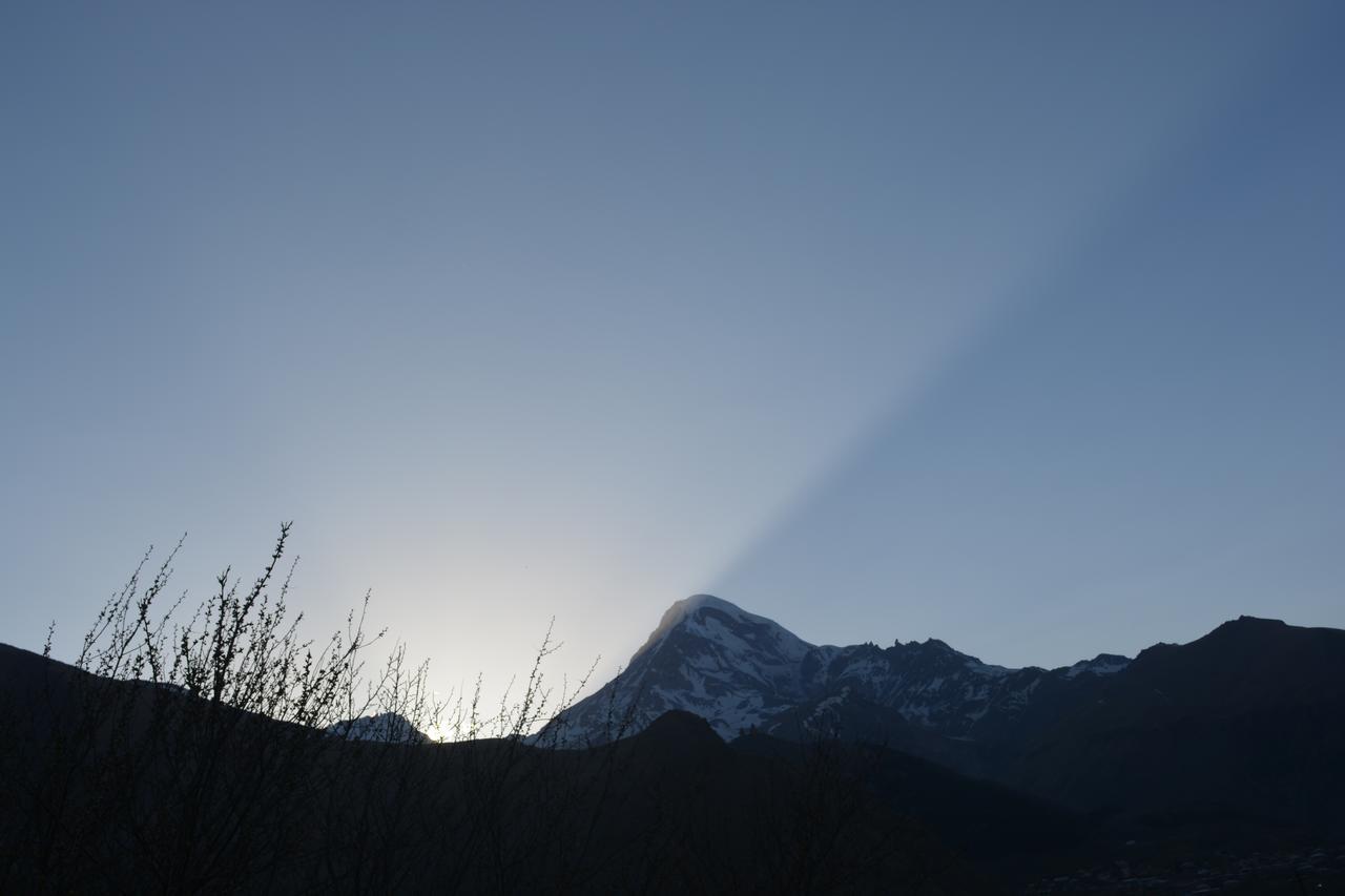 Ekaterine Guest House Kazbegi Exterior foto