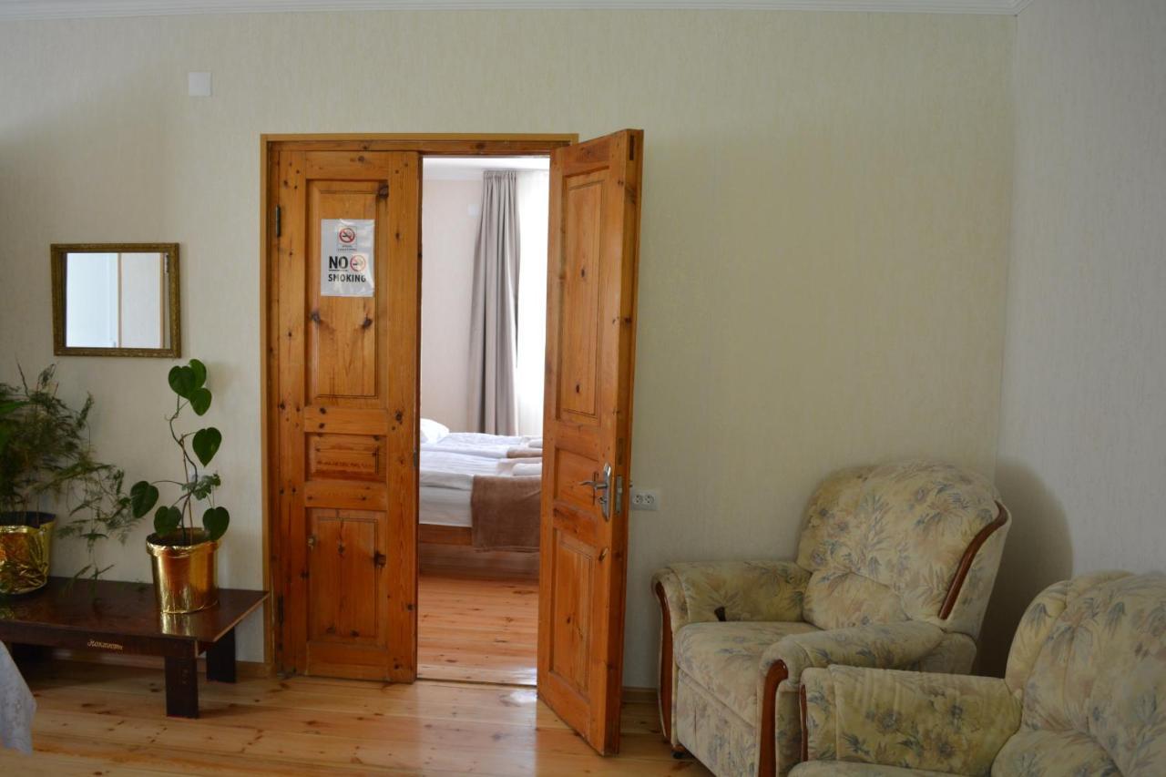 Ekaterine Guest House Kazbegi Exterior foto